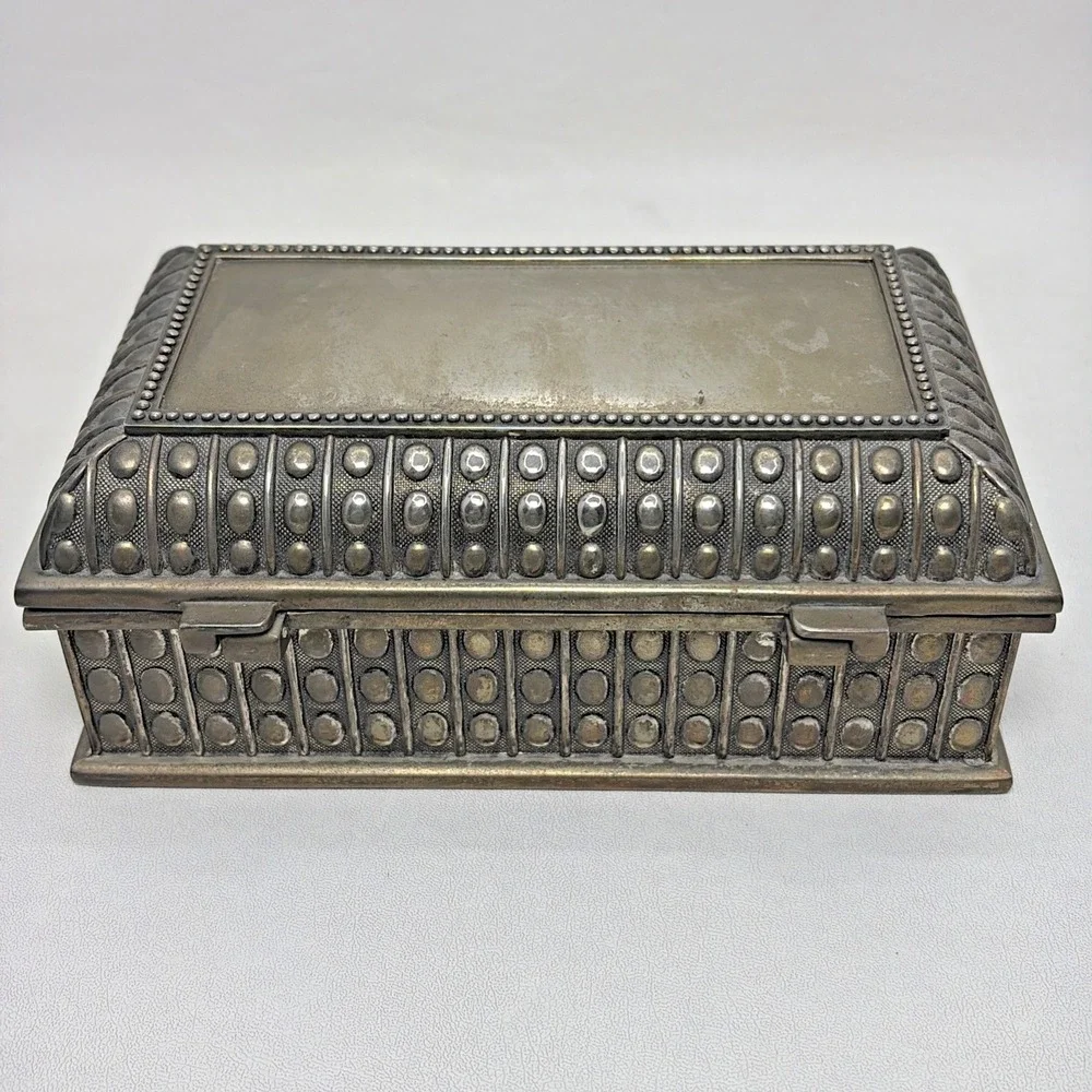 Vintage Sheridan Silver Jewelry Trinket Box MCM Blue Velvet Old Money Hobnail